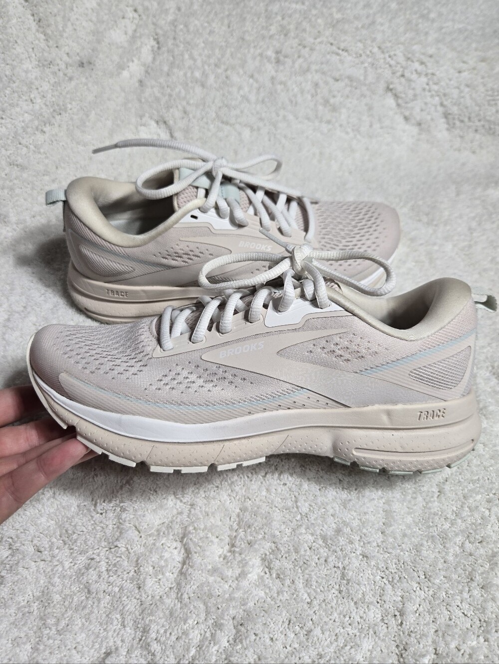 Brooks Women’s Trace 3 Road Running Sneakers Sz 7.5 Medium B Tan - Picture 2 of 14